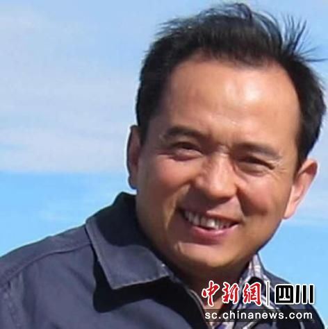 图为张大伟。(四川省侨办供图) 图为张大伟。(四川省侨办供图)