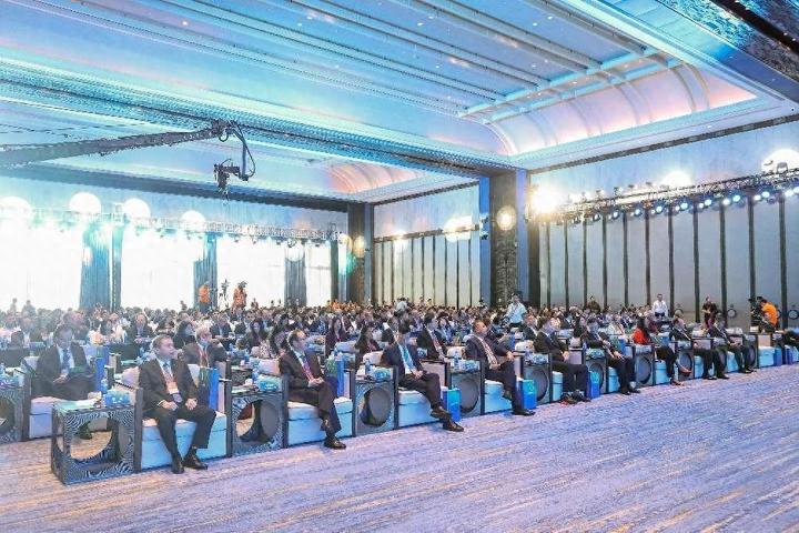 新丝路_新动能_新机遇_2023国际海岛旅游大会隆重揭幕 新丝路_新动能_新机遇_2023国际海岛旅游大会隆重揭幕